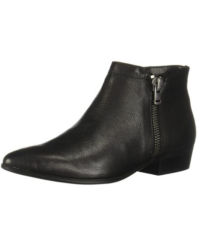 naturalizer boots on sale