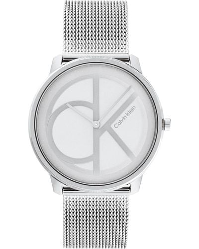 Calvin Klein Reloj Analógico de Cuarzo Unisex con Correa de Malla de Acero Inoxidable Plateada - 25200027 - Gris