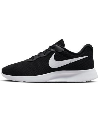 Nike Tanjun Flyease Trainer - Black