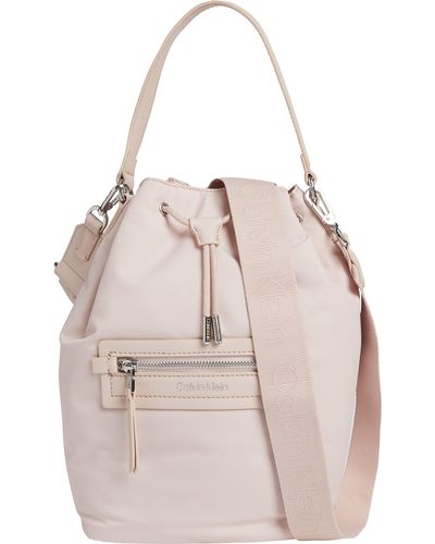 Calvin Klein CK Essential Bucket Bag Spring Rose - Neutre