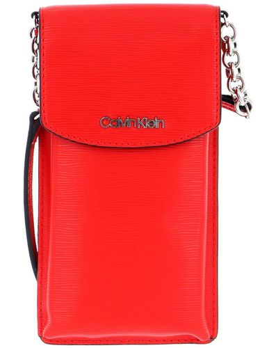 Calvin Klein Phone Pouch XBody Vibrant Coral - Rot