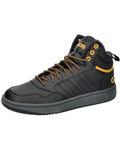 adidas Hoops 3.0 Mid Lifestyle Basketball Classic Fur Lining Winterized Shoes - Noir