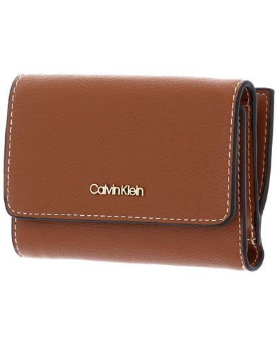 Calvin Klein K60k607251 Tri-fold Wallet - Brown