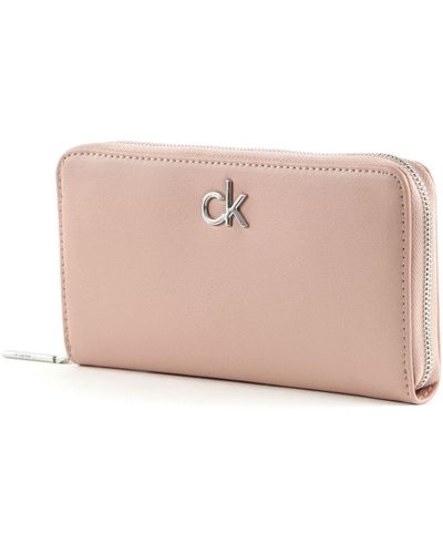 Calvin Klein Slim Zip Around Wallet Blush - Roze