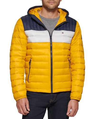 Tommy Hilfiger Quilted Colour Blocked Hooded Puffer Jacket - Multicolour