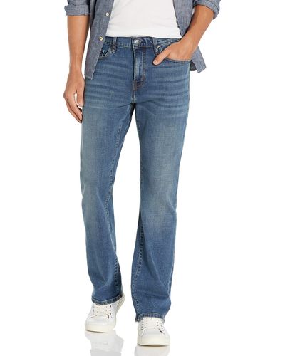 Amazon Essentials Jeans Dritti con Taglio Bootcut Uomo - Blu