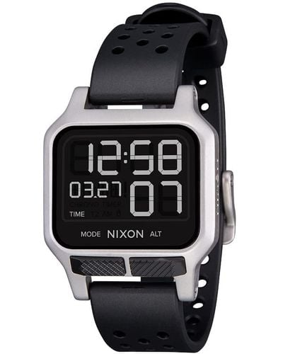 Nixon Digital LCD-Digitalmodul Uhr mit Silikon Armband A1320130-00 - Schwarz