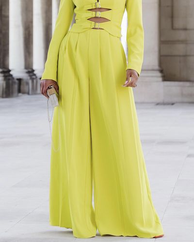 The Drop Sulphur Spring Pleated Wide Leg Pant By @nisshee_stylealbum - Yellow
