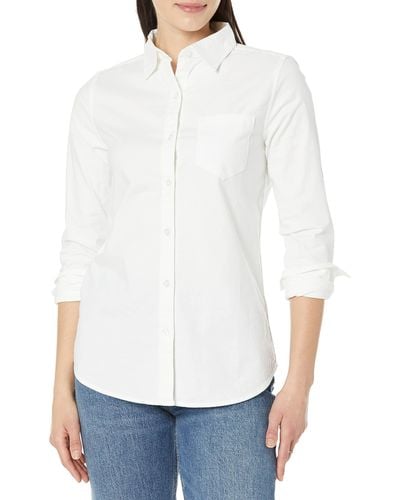 Amazon Essentials Camisa Oxford elástica con botones y manga larga - Blanco