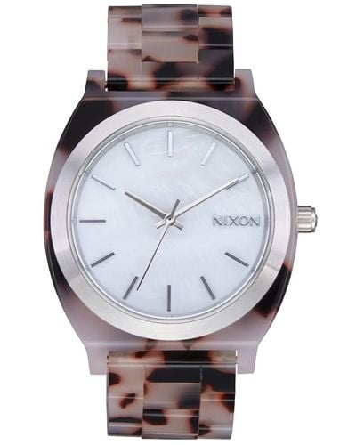 Nixon Analog Japanisches Quarzwerk Uhr mit Kunstsoff Armband A327-5103-00 - Grau