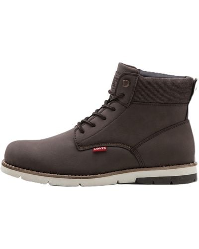 Levi's Lace Up In These Classic Leather Boots - Brown