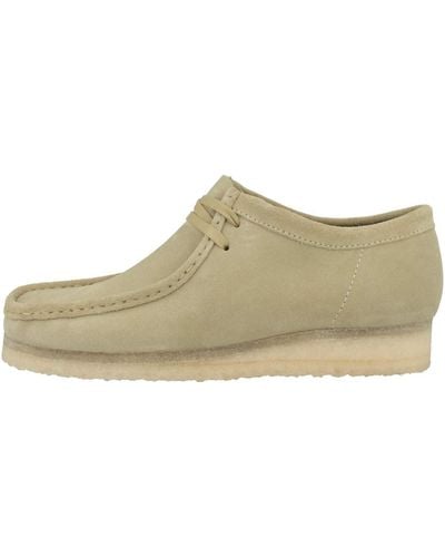 Clarks Wallabee Suede Shoes In Maple Standard Fit Size 9 - Multicolour