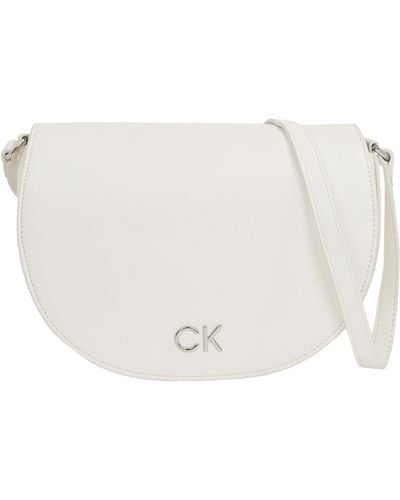 Calvin Klein Ck Daily Saddle Bag Pebble Crossovers - Black