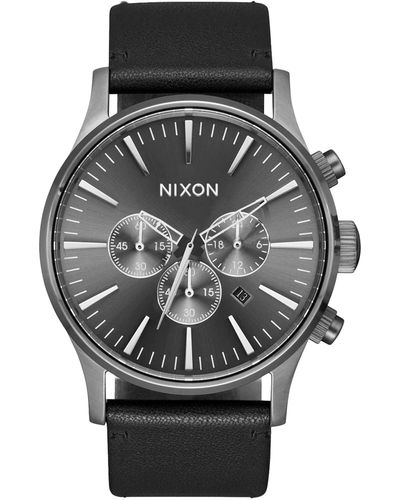 Nixon Analog Japanisches Quarzwerk Uhr mit Leder Armband A1391-680-00 - Schwarz