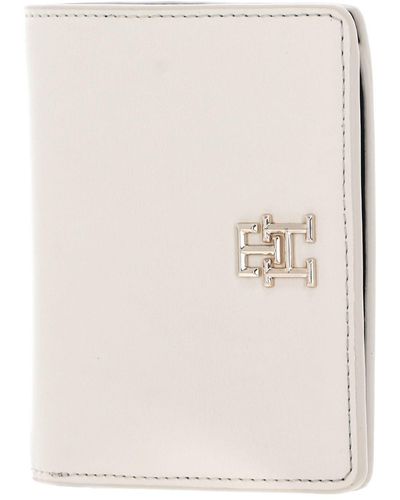 Tommy Hilfiger Th Spring Chic Bifold Wallet Calico - Natural