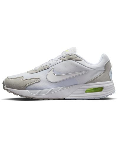 Nike Air Max Solo Sneaker Farbe: Weiß/Grau