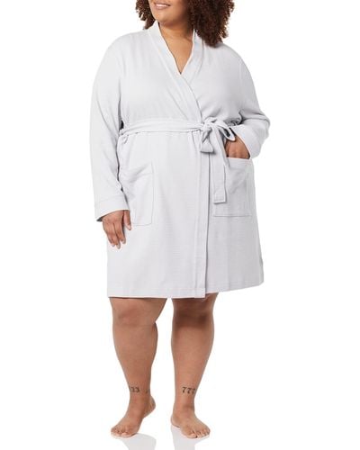 Amazon Essentials Lightweight Waffle Mid-length Robe - Multicolor