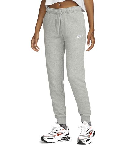 Nike Mid-Rise Club Fleece Sweatpants Jogginghosen - Grau
