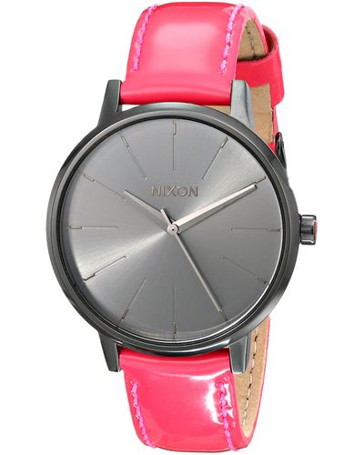 Nixon Armbanduhr Kensington Bright Pink Patent Analog Quarz Leder A1081394-00 - Schwarz