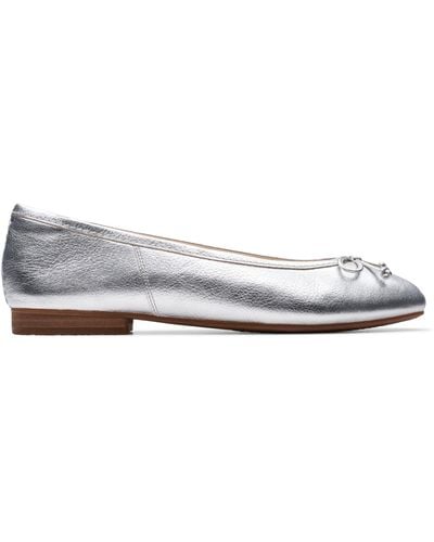 Clarks Fawna Lily Leather Shoes In Silver Wide Fit Size 6 - White