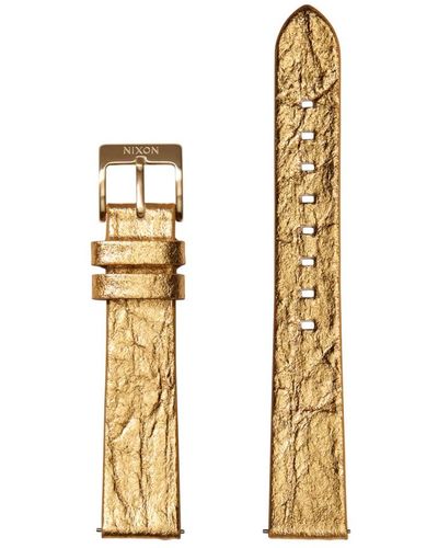 Nixon Pineapple Wechselarmband für Uhren mit 16 mm Abstand aus veganem Ananas-Leder in der Farbe Gold-Folie mit Edelstahlschließe und - Mettallic
