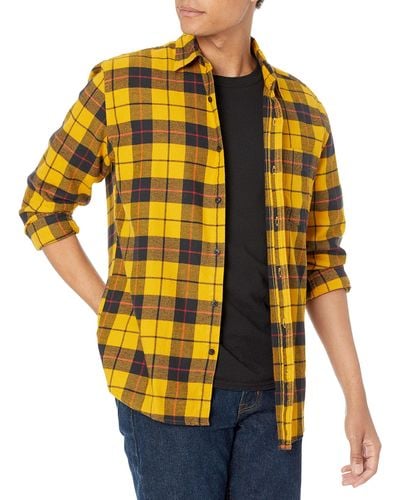 Amazon Essentials Camisa de franela a cuadros de manga larga y ajuste regular para hombre - Amarillo
