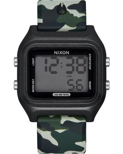 Nixon Digital Quarz Uhr mit Silikon Armband A1399-047-00 - Schwarz