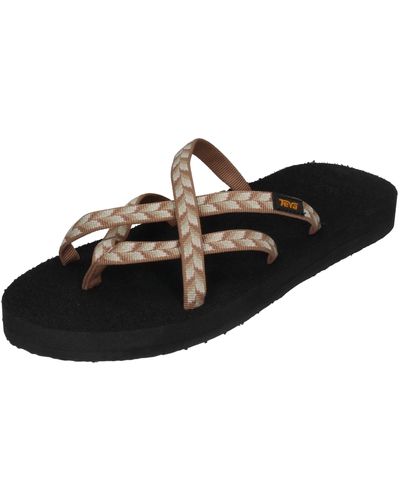 Teva Olowahu Sandal in Black