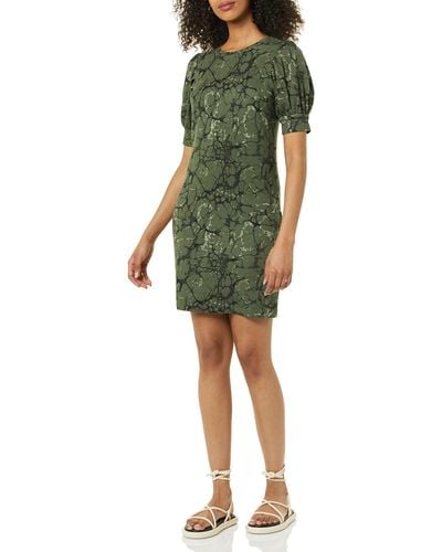 Amazon Essentials Vestito con iche Corte a Sbuffo e vestibilità Comoda in Spugna Supermorbido - Verde