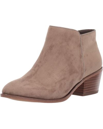 Amazon Essentials Ankle Boot - Brown