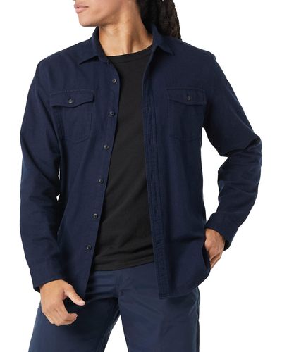 Amazon Essentials Schmal geschnittenes Flanellhemd mit Langen Ärmeln und 2 Taschen - Blau