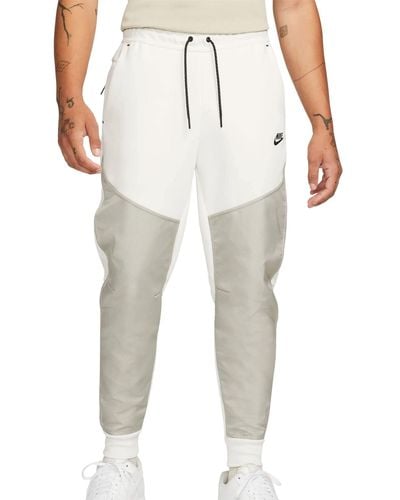 Nike Pantaloni sportivi da uomo Sportswear Tech Fleece - Bianco
