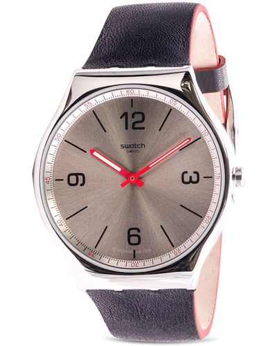 Swatch Analog Schweizer Quarz Uhr mit Echtes Leder Armband SS07S104 - Schwarz