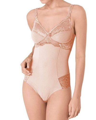 Triumph Body Peony Florale BS - Pink