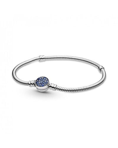 PANDORA Moments Sparkling Blue Disc Clasp Snake Chain Bracelet - Metallic