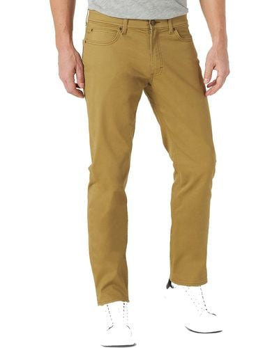 Lee Jeans Extreme Motion Straight Fit 5 Pocket Pant - Multicolor