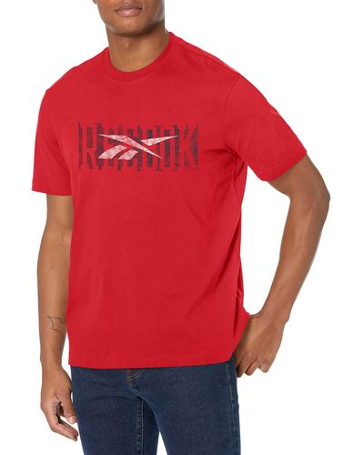 Reebok Graphic Tee T-shirt - Red