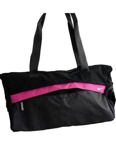 Nike Radiate Reisetasche Holdall Gym Trainingstasche Schwarz Pink 25 Liter CW5915 01