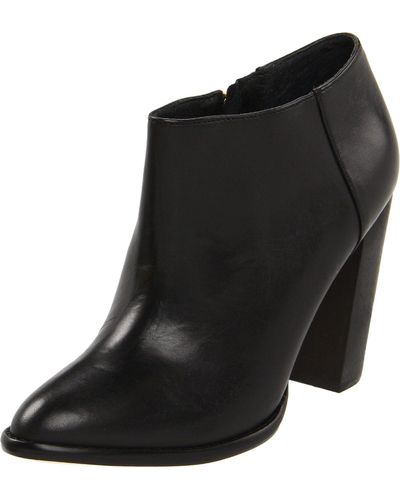 Elizabeth and James Shane Ankle Boot,black Leather,5.5 M Us