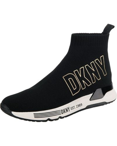 DKNY Essential Classic Jogger Lightweight Slip On Sneaker - Black