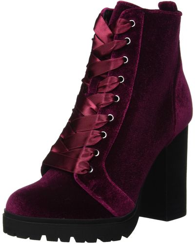 Steve Madden Laurie Ankle Boots - Red