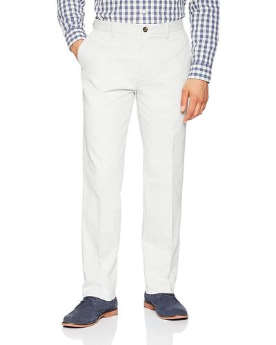 Amazon Essentials Classic-fit Wrinkle-resistant Flat-front Chino Trouser - White