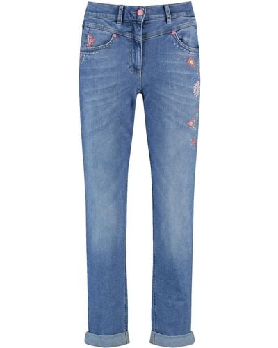 Gerry Weber Jeans KIA꞉RA Relaxed FIT mit floraler Stickerei unifarben - Blau