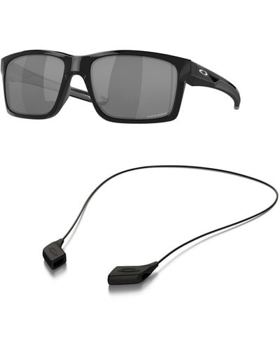 Oakley Sunglasses Bundle: Oo 9264 926448 Mainlink Polished Black Prizm Accessory Shiny Black Leash Kit - Grey