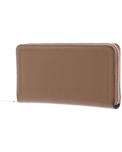 Calvin Klein Minimal Hardware Zip Around Wallet L Safari Canvas - Nero