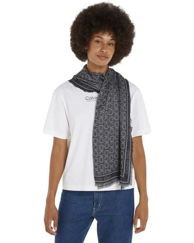 Calvin Klein Monogram Jacquard Sjaal 130x130 Sjaals - Zwart