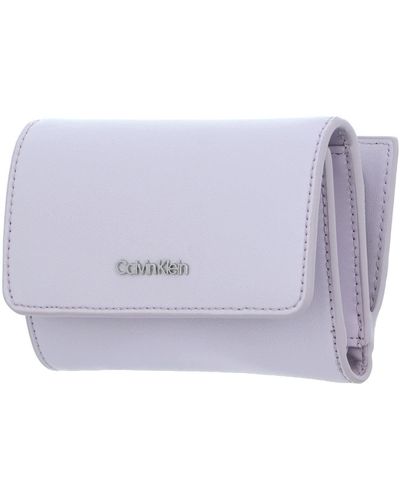 Calvin Klein CK Must Trifold SM Mono Wallet Iris - Blanc