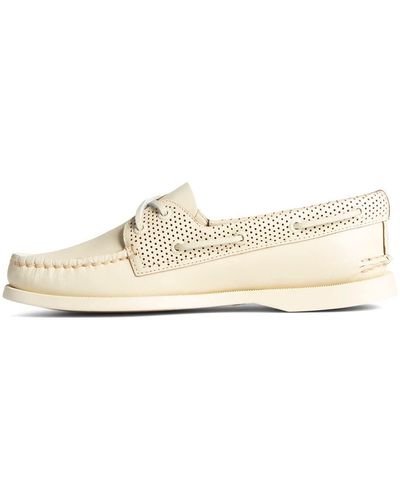 Sperry Top-Sider Authentic Original 2-eye Boat Shoe - Natural