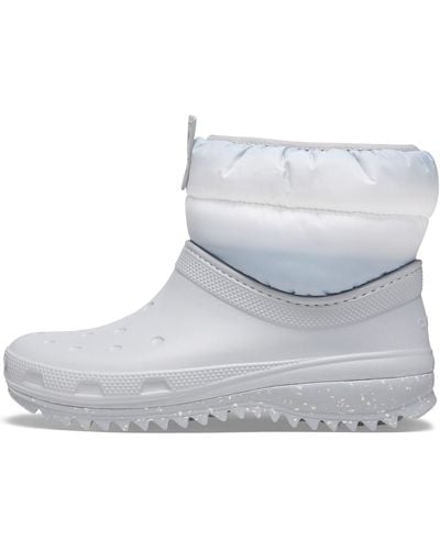 Crocs™ Classic Neo Puff Shorty Boot W Snow - Grey