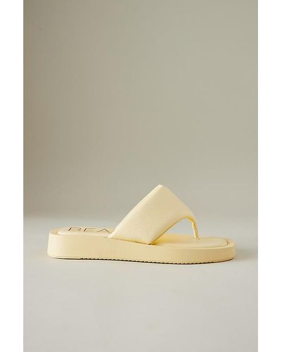 Matisse Izzie Toe-strap Sandals - Natural